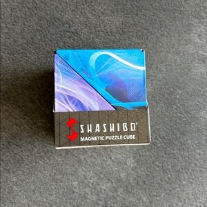 New Shashibo Magnetic Puzzle Cube - Vapor
